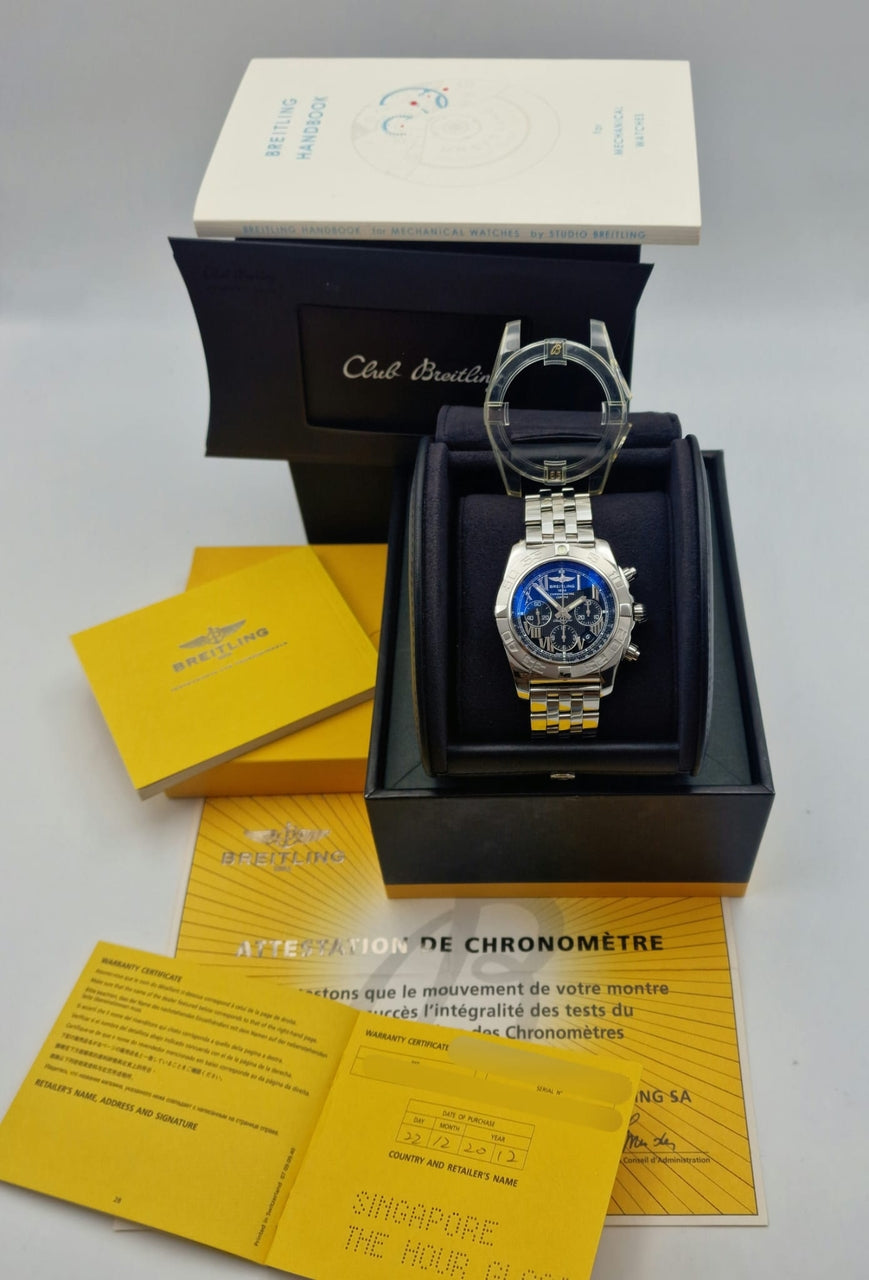 Breitling Chronomat 44mm Automatik Herrenuhr AB0110 - Papers and documentation