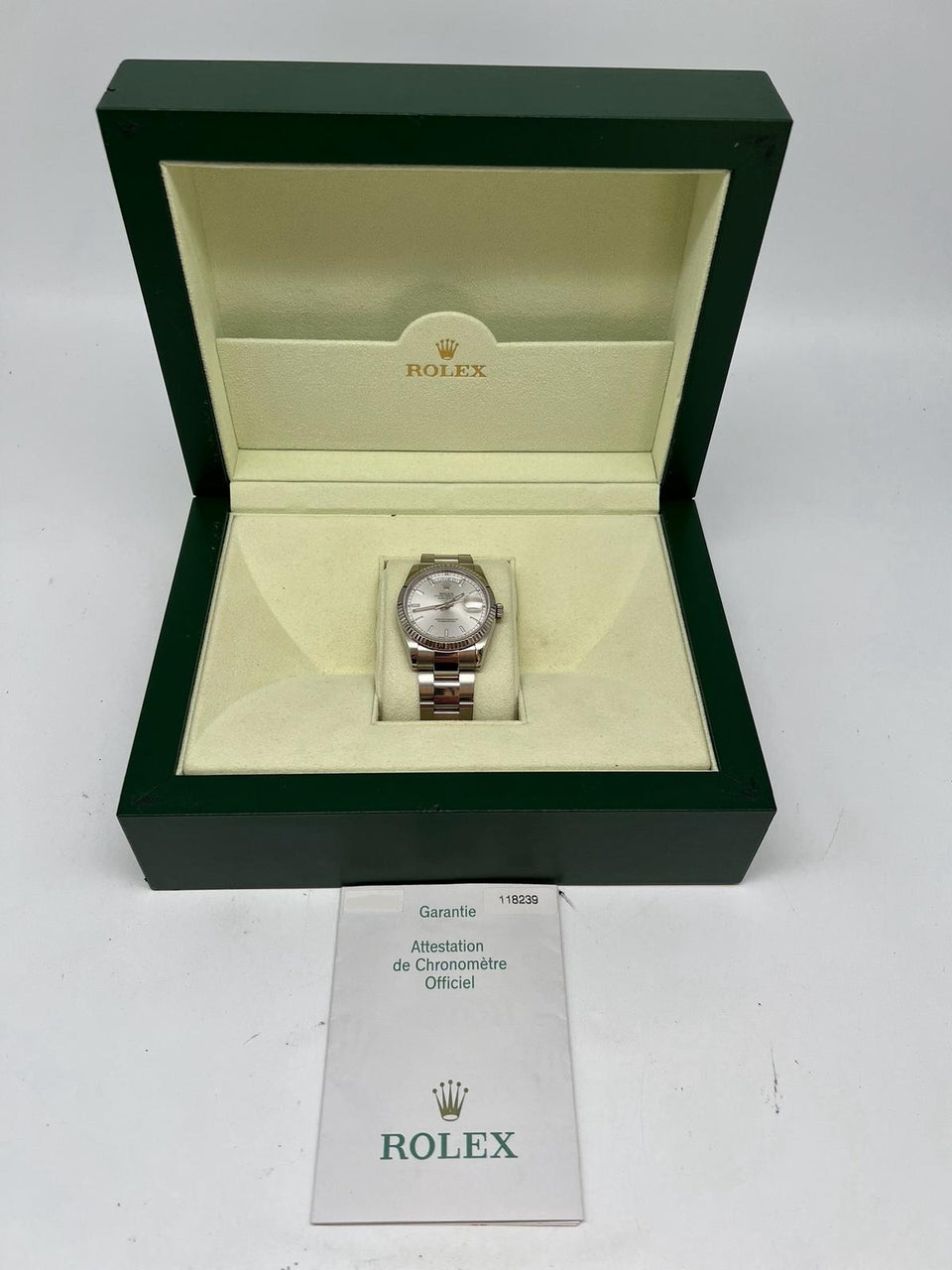 Rolex Day-Date Weißgold Automatik Herrenuhr 118239 - Papiere und oder Lieferumfang