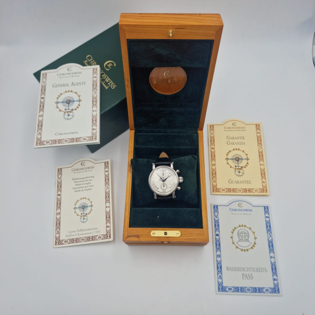 Chronoswiss Sirius Chronograph Retrograde Automatik Herrenuhr CH7543 - Papiere und oder Lieferumfang