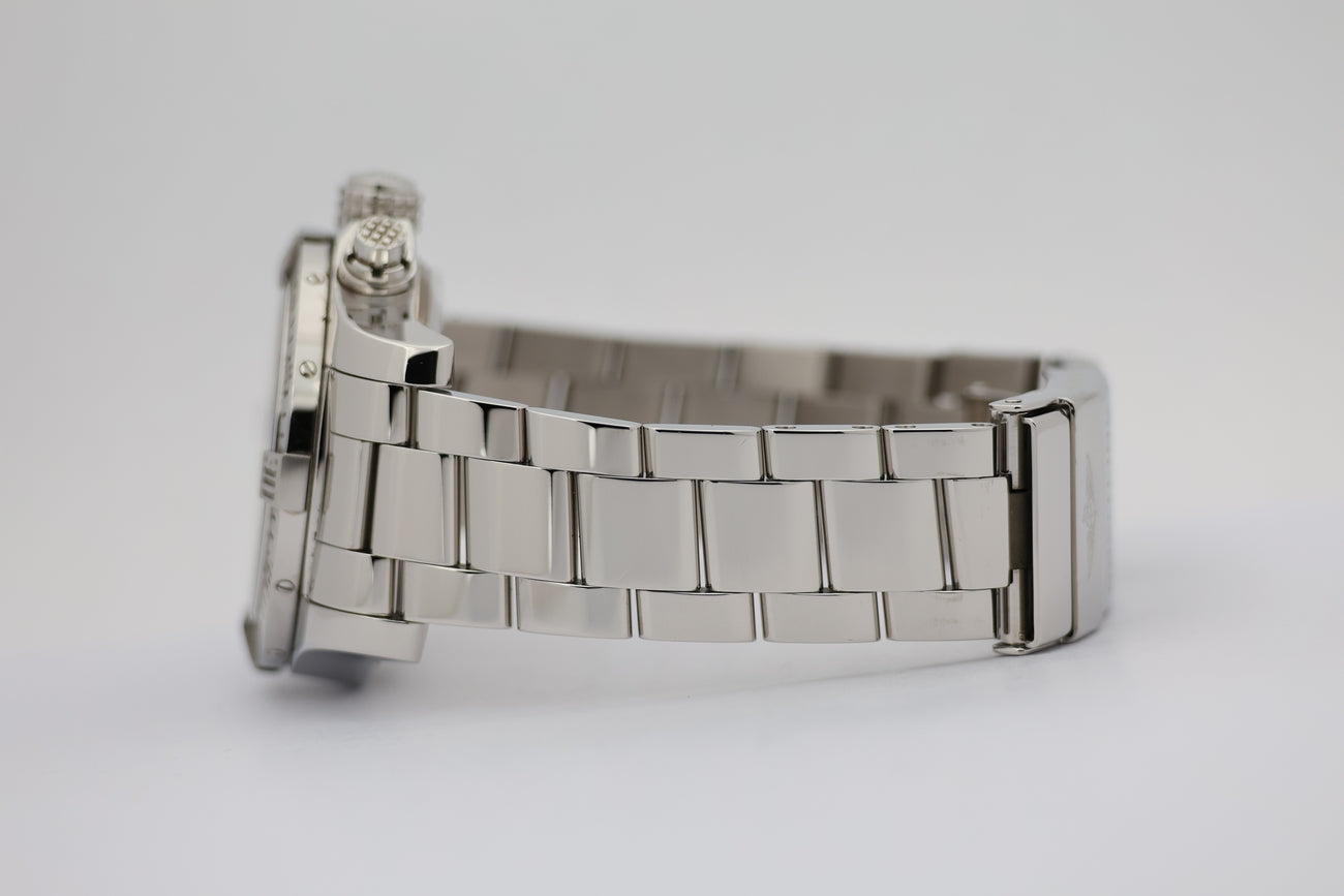 Breitling Avenger II 43mm Automatik A13381 - Detailansicht 3