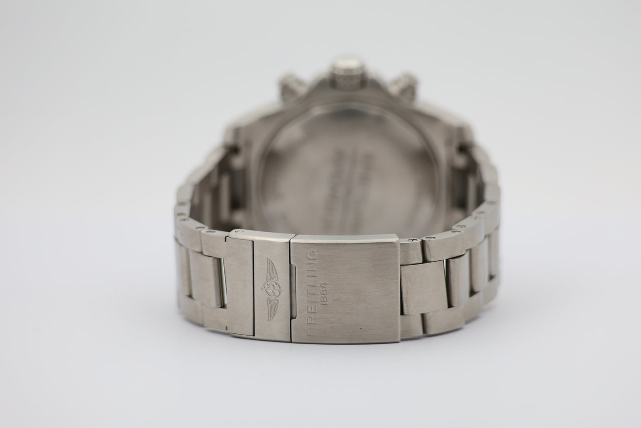 Breitling Avenger Chronograph 43mm Automatik A13317101B1A1 - Detailansicht 5