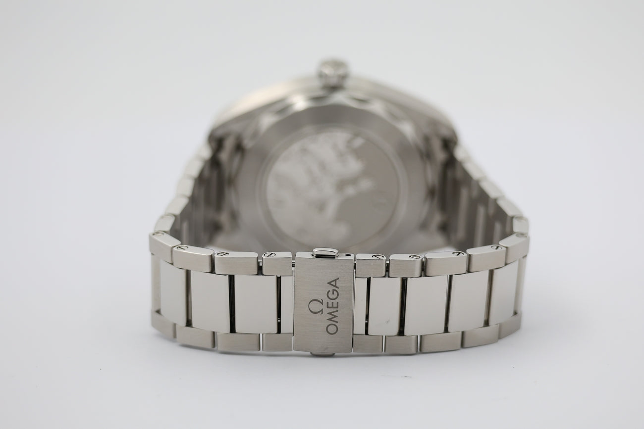 Omega Seamaster Aqua Terra Automatik Herrenuhr 22010412103005 - Detailansicht 5