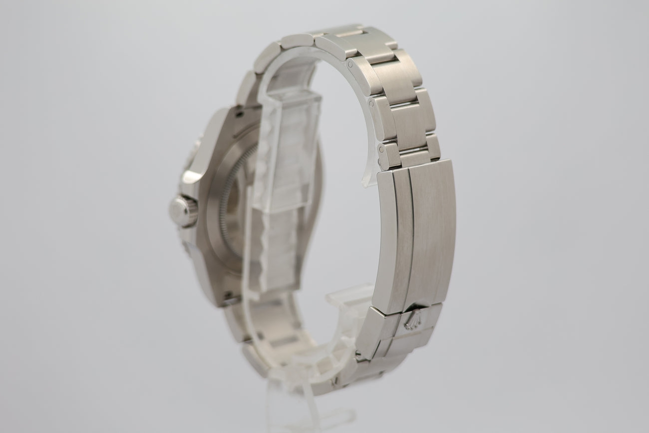 Rolex Submariner "Starbucks" Automatik 41mm 126610LV - Detailansicht 2