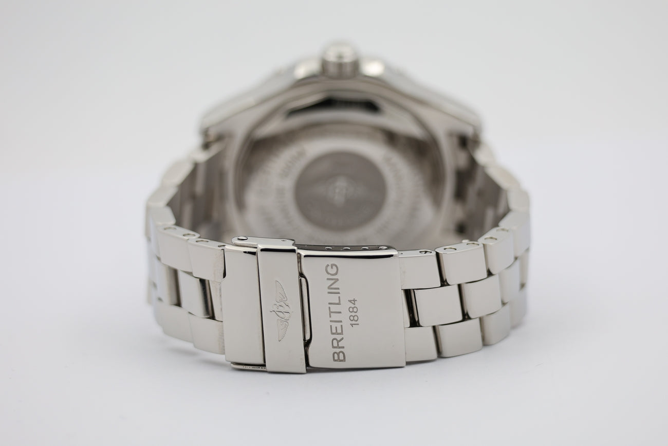 Breitling Superocean Automatik Herrenuhr 42mm A17360 - Detail view 4