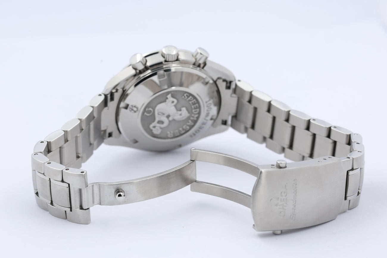 Omega Speedmaster Date 40mm Automatik Herrenuhr 32330404006001 - Detailansicht 8