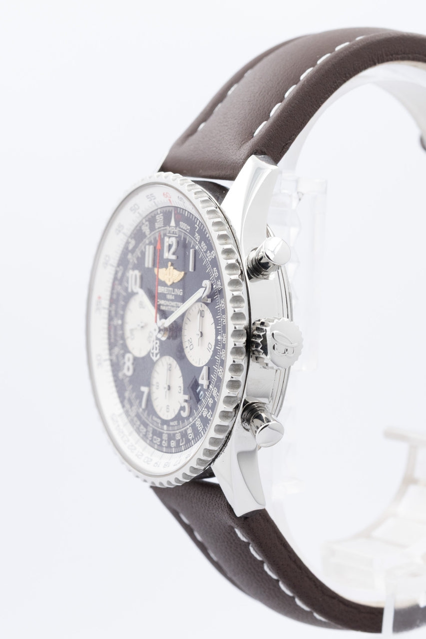 Breitling Navitimer 01 Automatik Herrenuhr 43mm AB0120 - Detailansicht 5
