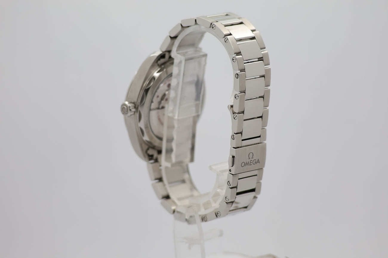 Omega Seamaster Aqua Terra Automatik 41mm 22010412110001 - Detail view 2