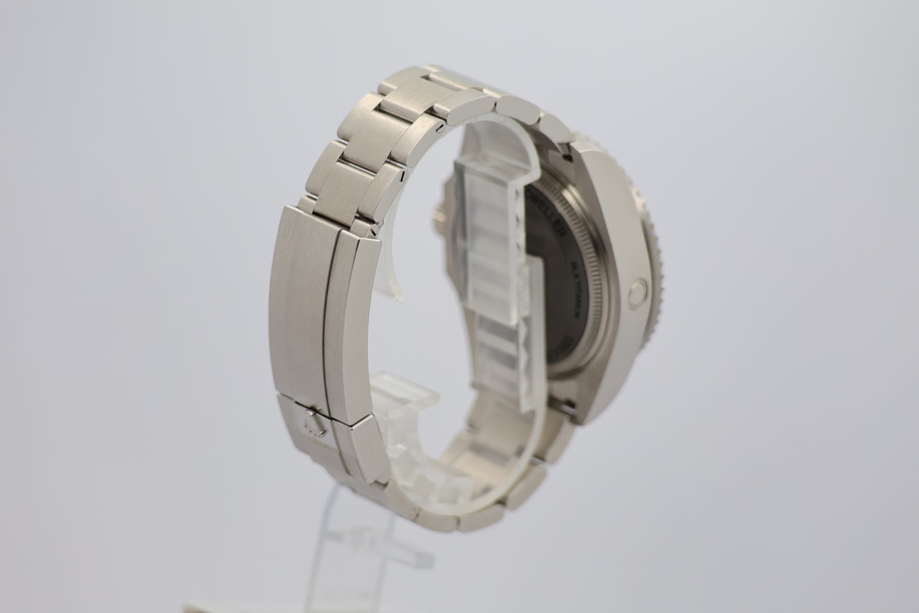 Rolex Sea-Dweller Deepsea 44mm Automatik 136660 - Detailansicht 1