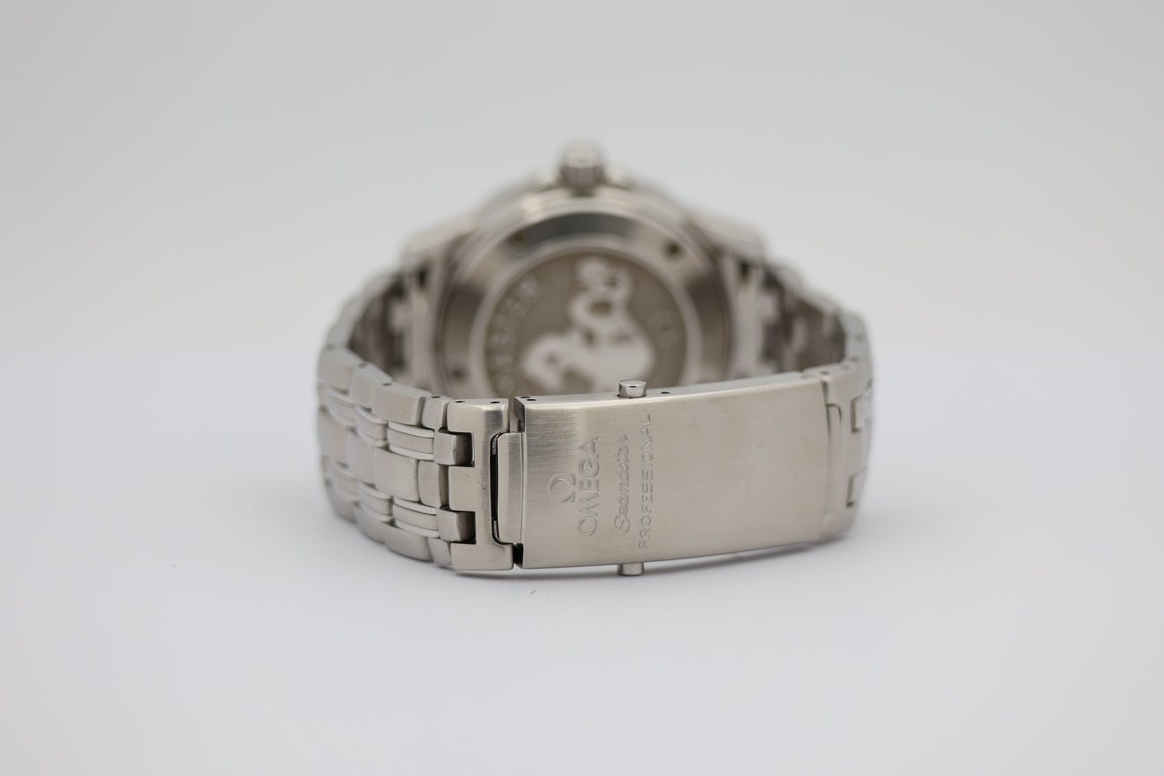 Omega Seamaster Diver 300m 36mm Automatik 21230362001001 - Detailansicht 5