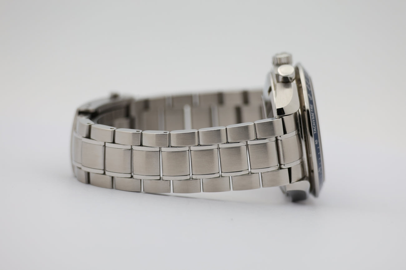 Omega Speedmaster Date 40mm Automatik 32128000 - Detail view 4