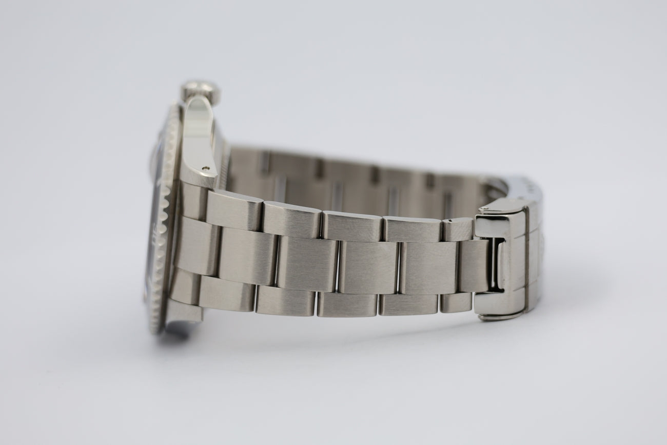 Rolex Submariner Date 40mm 16610 - Detailansicht 3