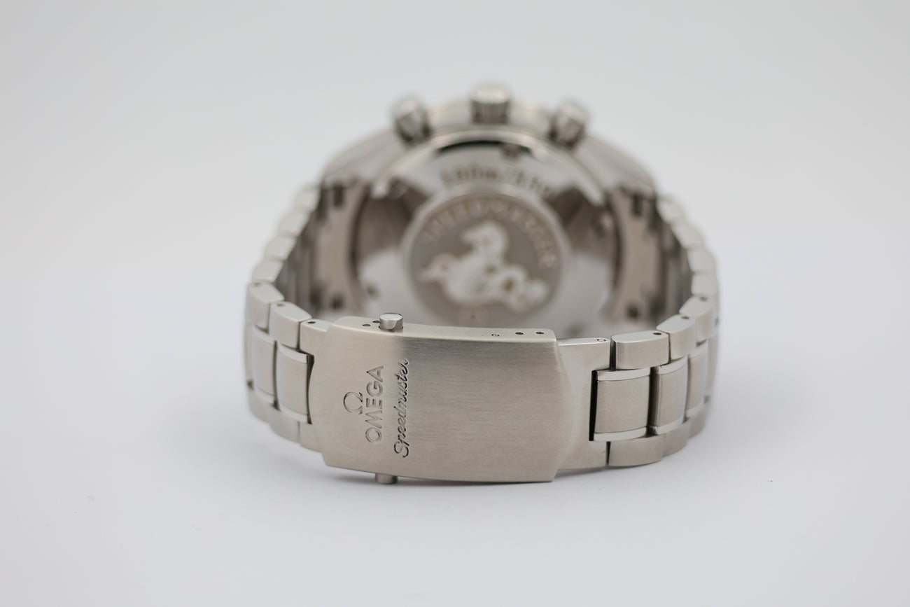 Omega Speedmaster Date 40mm Automatik 32105100 - Detailansicht 7