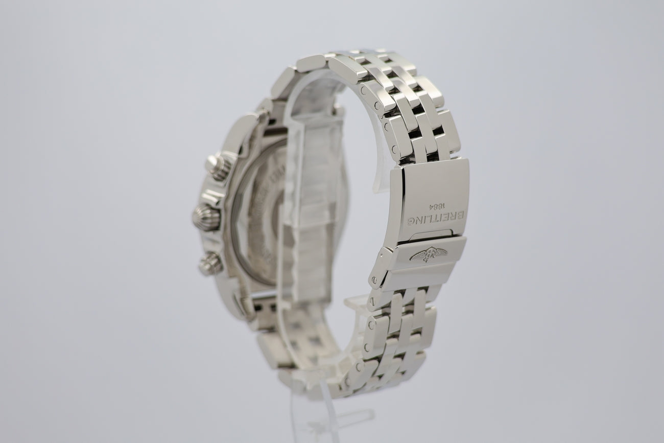 Breitling Chronomat 44 Automatik Herrenuhr AB011012 - Detailansicht 2
