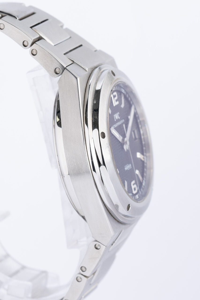 IWC Ingenieur Automatik 42mm Herrenuhr IW322701 - Detailansicht 2