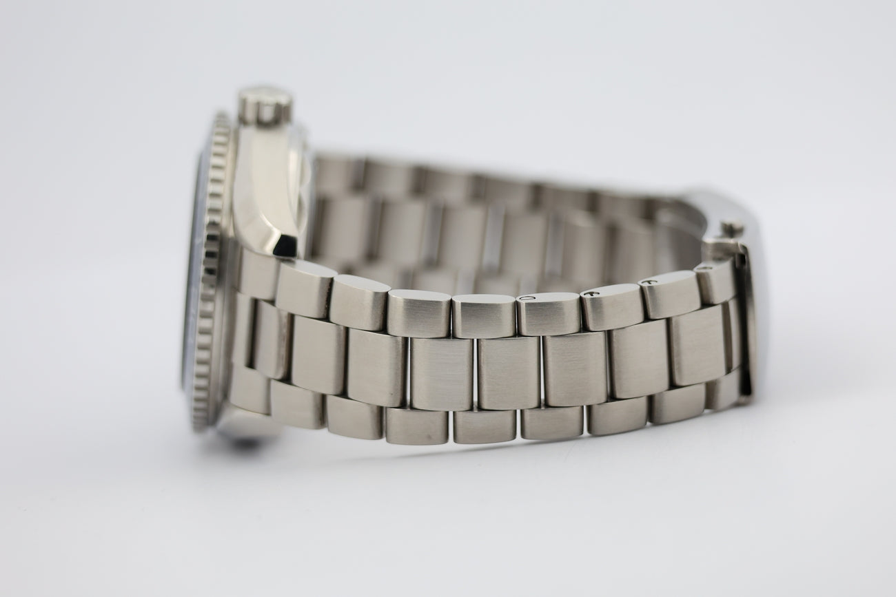 Omega Seamaster Planet Ocean 43,5mm Automatik Blau 21530442103001 - Detail view 3