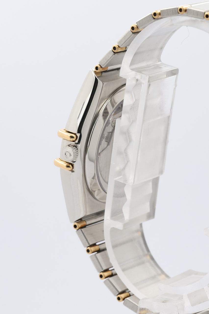 Omega Constellation Manhattan 35mm Automatik 3681075 - Detailansicht 3