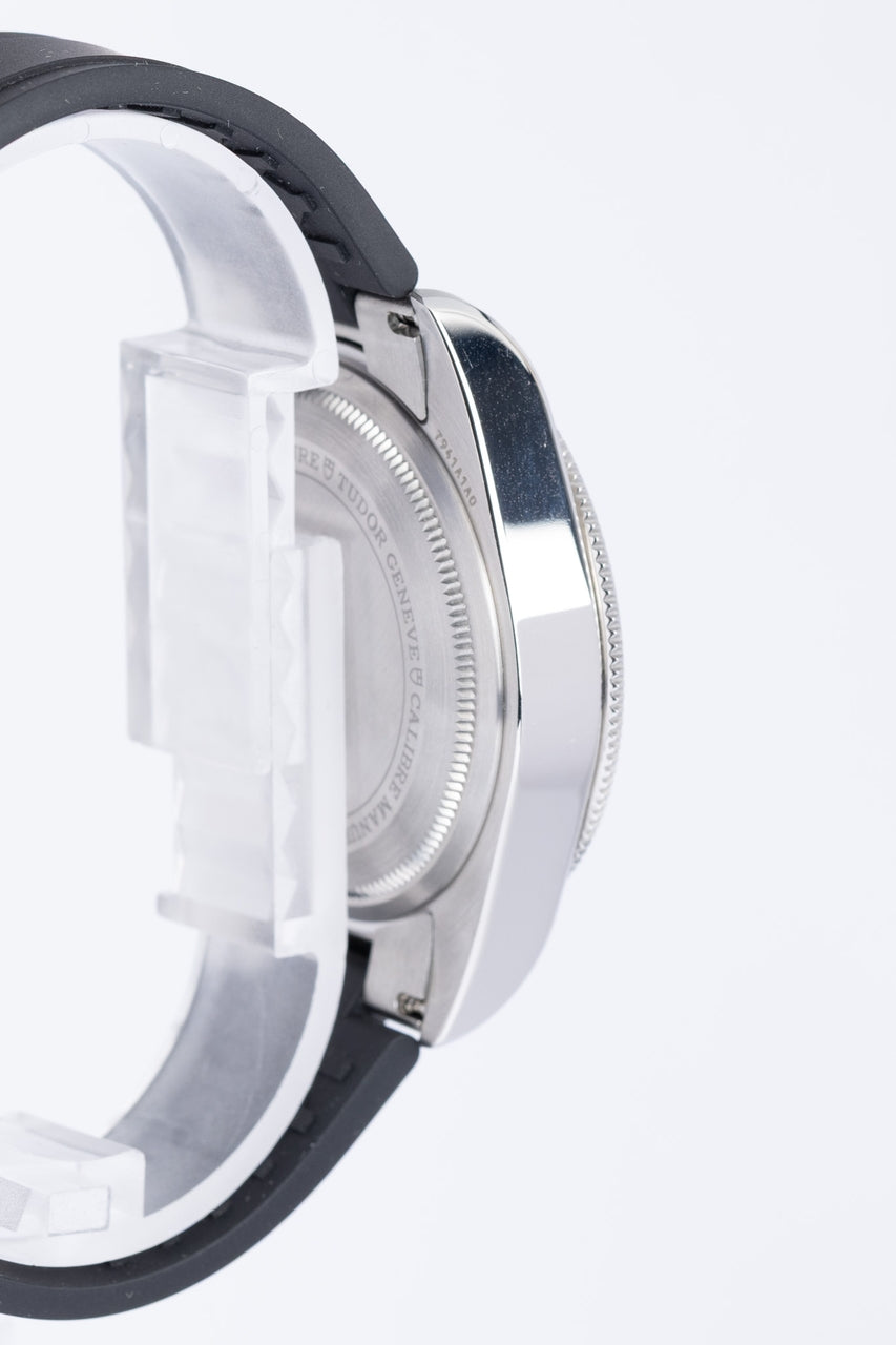 Tudor Black Bay Red 41mm Automatik 7941A1A0RU - Detailansicht 3