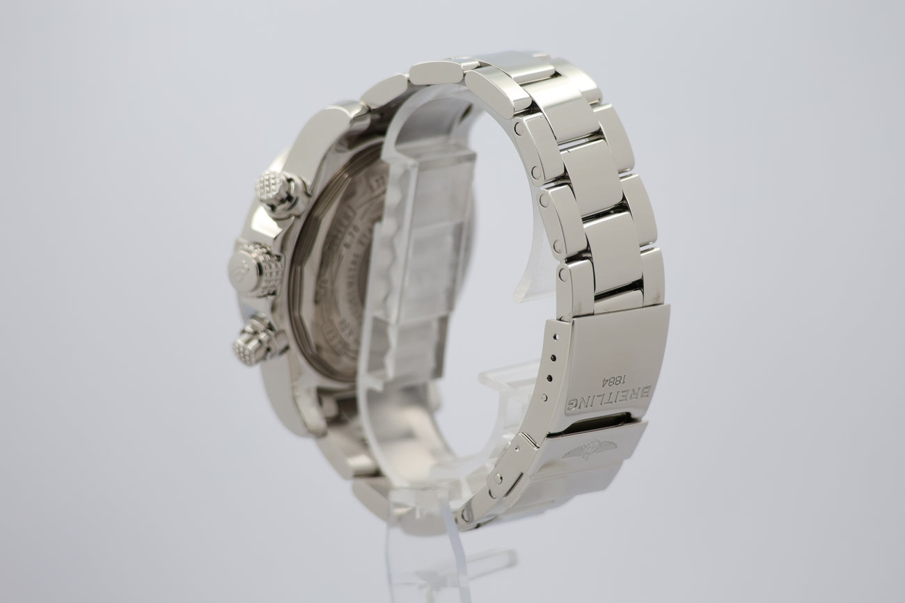 Breitling Avenger II 43mm Automatik A13381 - Detailansicht 2