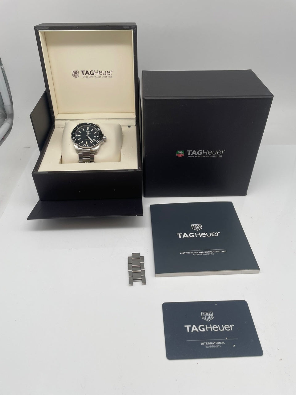 Tag Heuer Aquaracer 300M 41mm Quarz WAY111A - Papiere und oder Lieferumfang