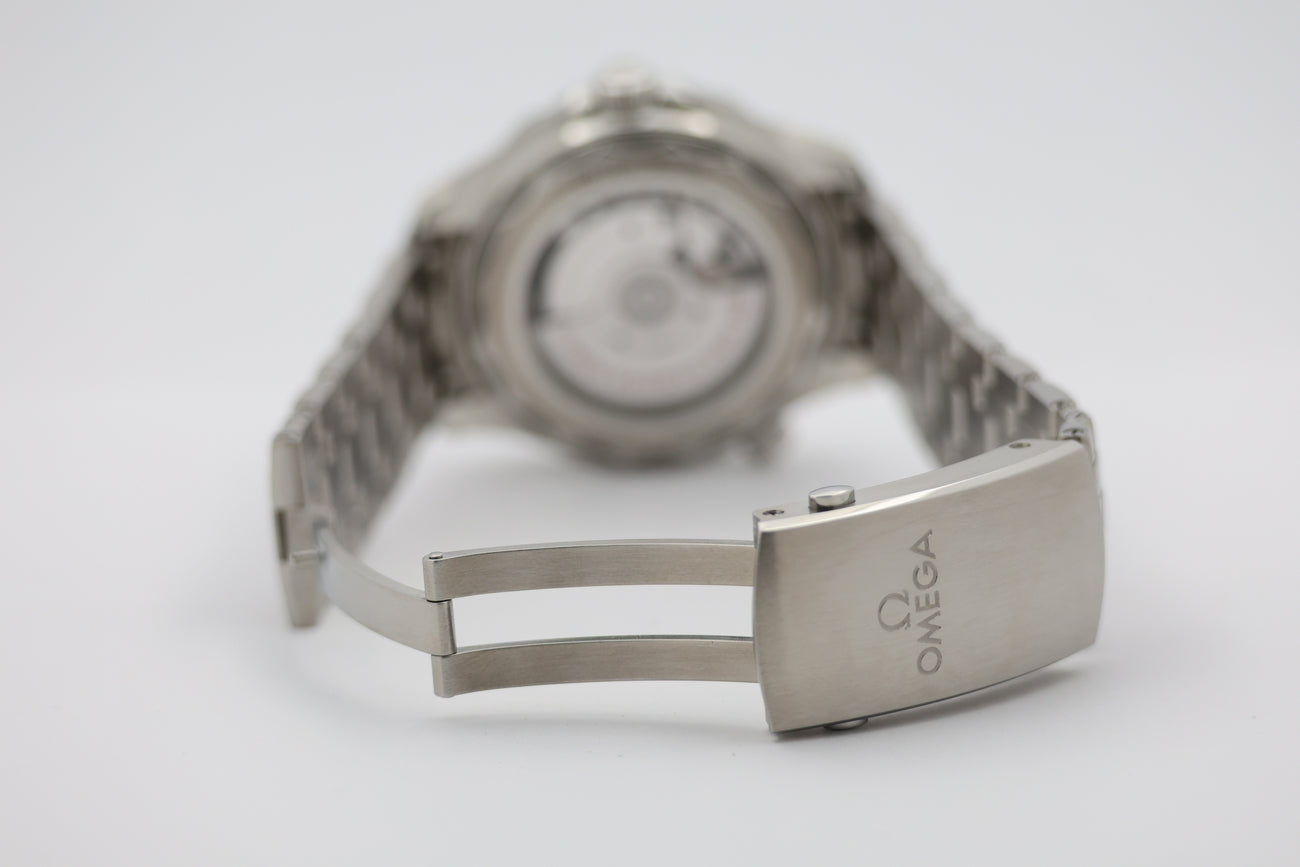 Omega Seamaster Diver 300 M Automatik Herrenuhr 42mm 21030422001001 - Detailansicht 6