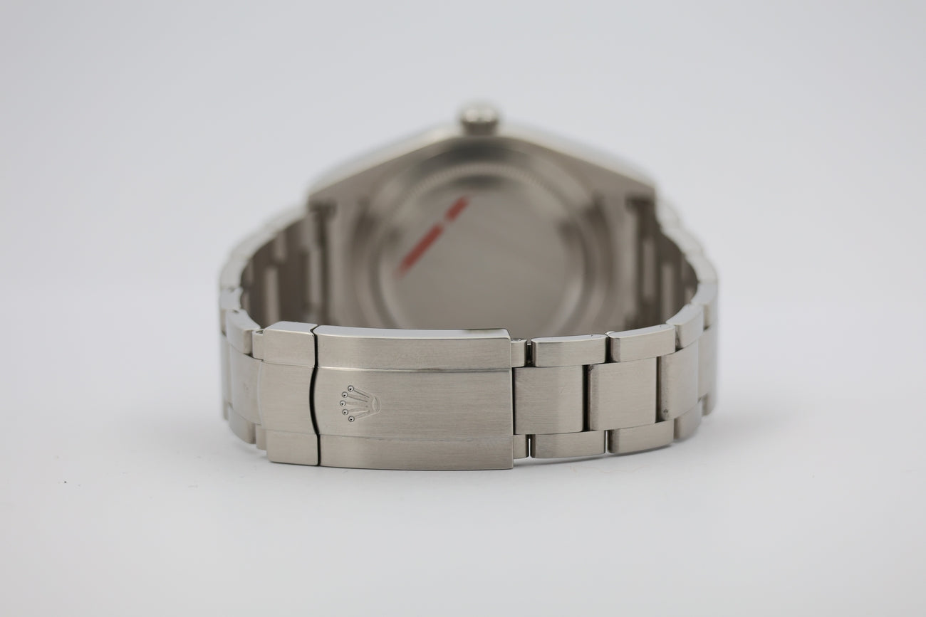 Rolex Oyster Perpetual Automatik 39mm 114300 - Detail view 5