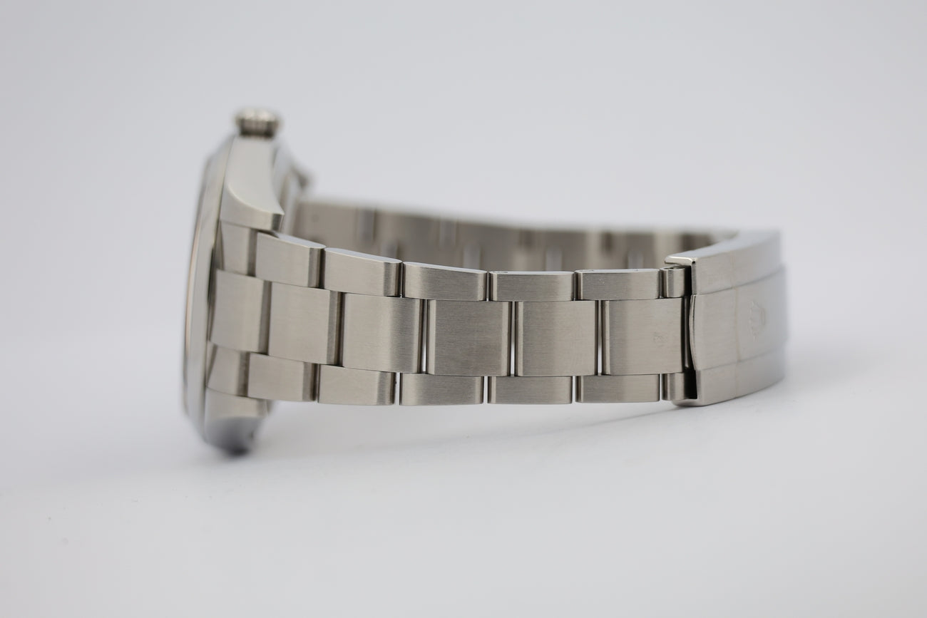 Rolex Oyster Perpetual Automatik 39mm 114300 - Detail view 3