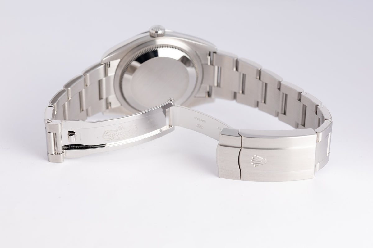 Rolex Oyster Perpetual 'Lavender' 36mm Automatik 126000 - Detailansicht 8