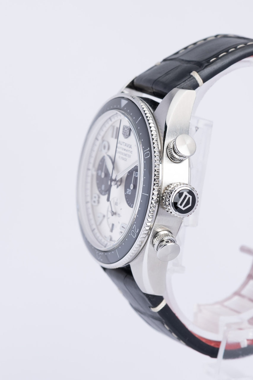 TAG Heuer Autavia 42mm Automatik Herrenuhr CBE511B.FC8279 - Detailansicht 2