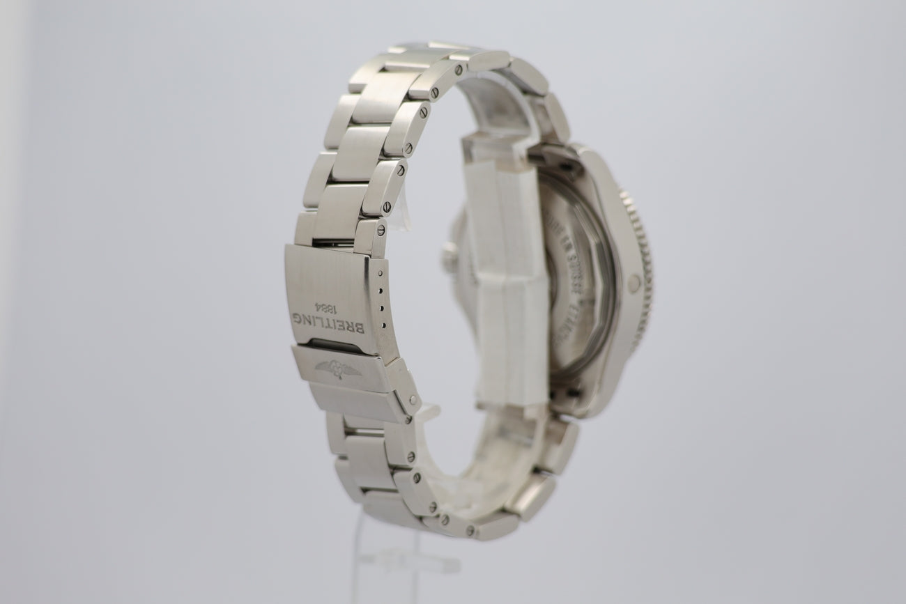 Breitling Superocean 44mm Automatik A17392 - Detail view 1