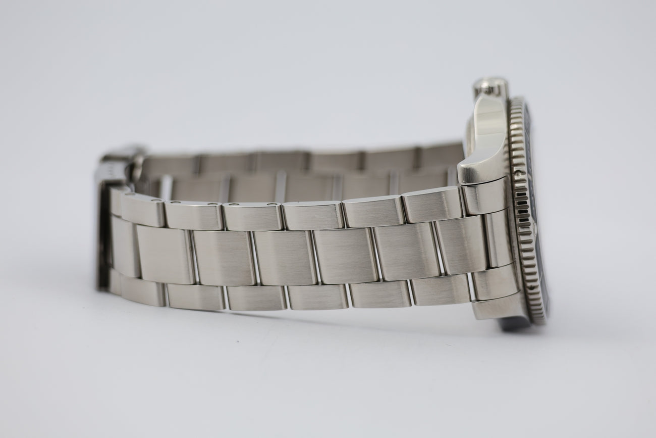 Breitling Superocean 44mm Automatik A17392 - Detail view 4