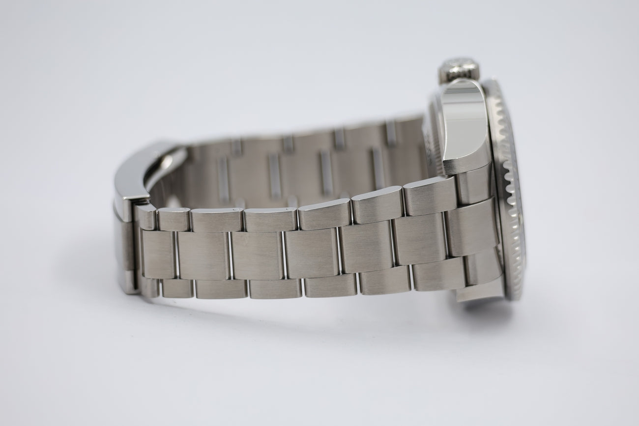 Rolex Sea-Dweller Deepsea Automatik 44mm 126660 - Detailansicht 4