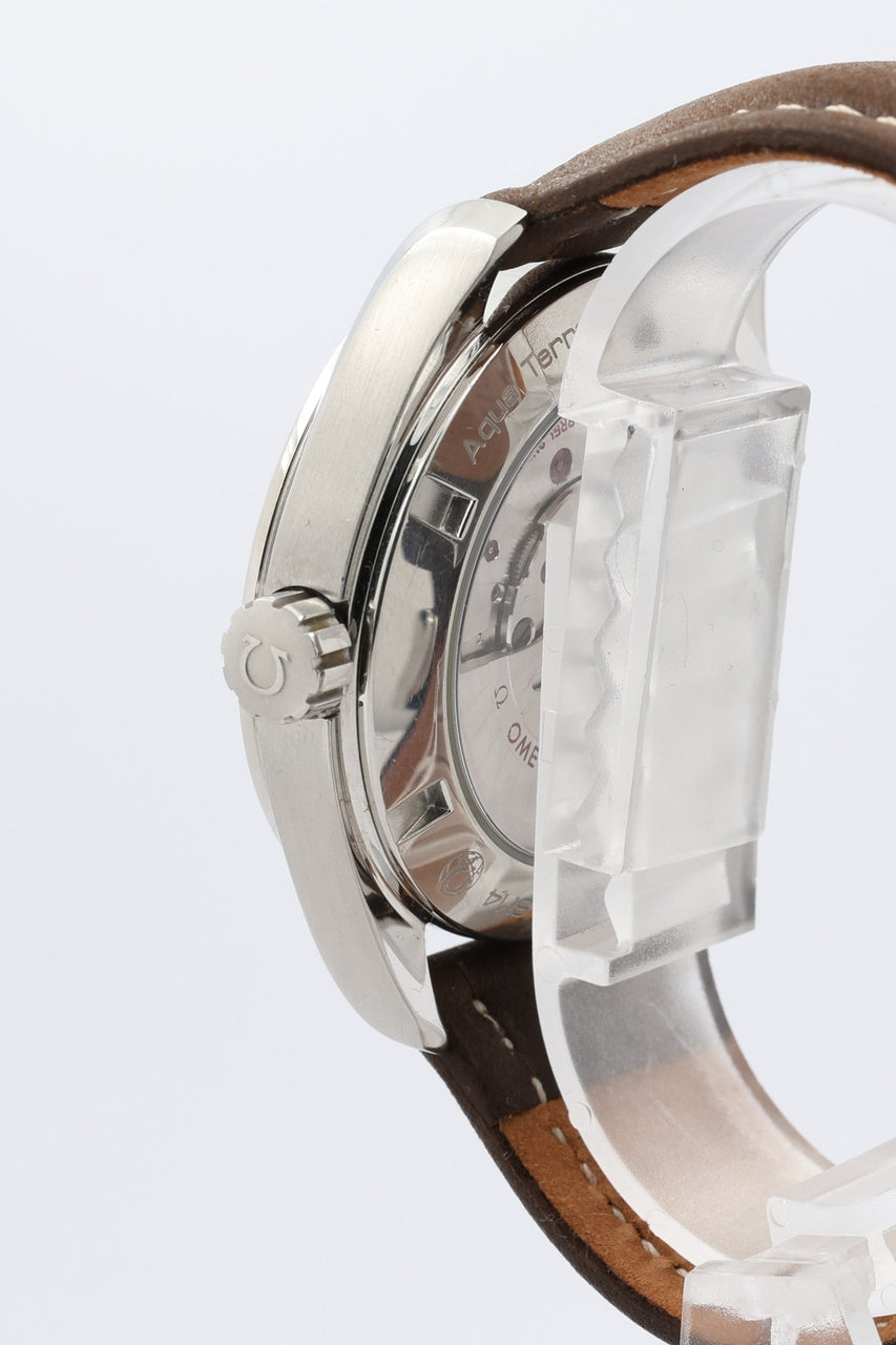 Omega Seamaster Aqua Terra Day-Date 150M 23113422202001 - Detailansicht 4