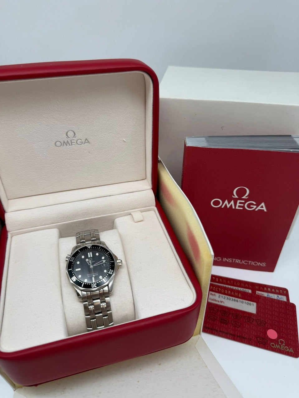 Omega Seamaster Diver 300m Quarz 36mm 21230366101001 - Papers and documentation