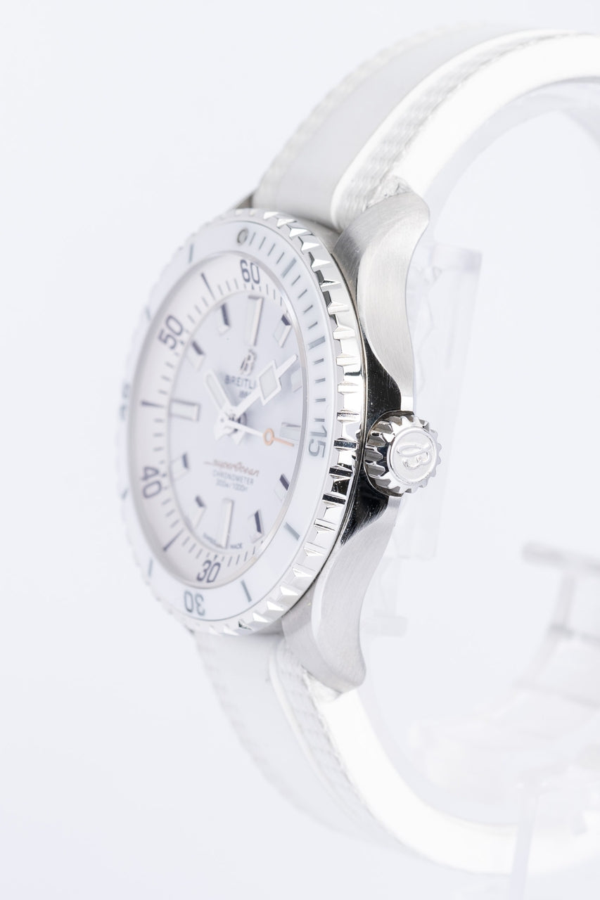 Breitling Superocean 36 Automatik Weiß A17377 - Detailansicht 2