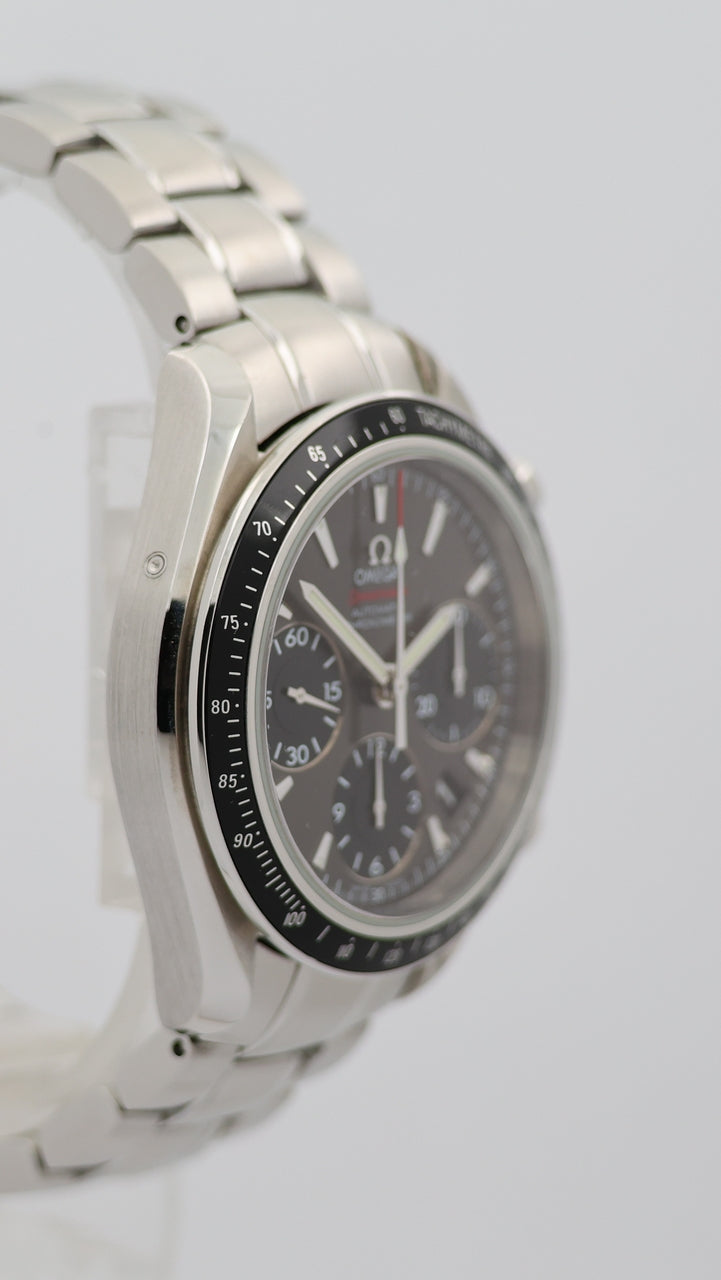 Omega Speedmaster Date Automatik 40 32330404006001 - Detailansicht 8