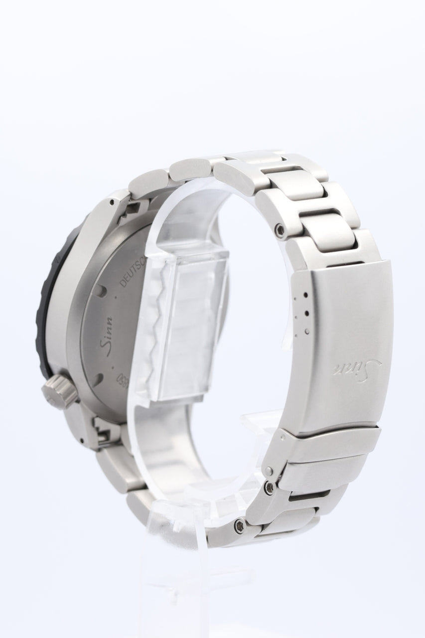 Sinn Taucheruhren U50 SDR 41mm Herrenuhr 1050040 - Detailansicht 4