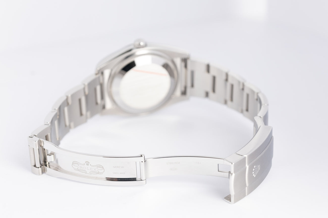 Rolex Oyster Perpetual 34 Automatik Blau 114200 - Detailansicht 8