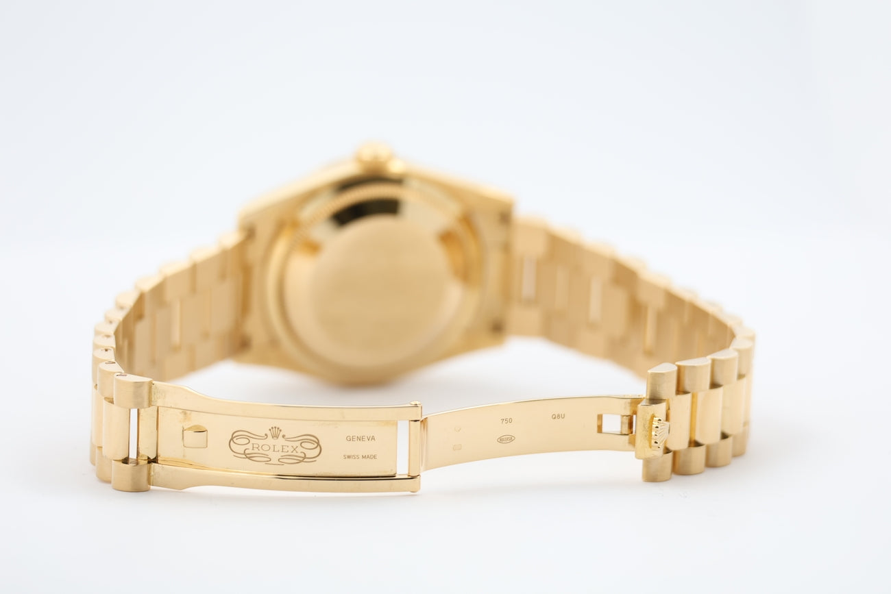 Rolex Day-Date 36 President 18k Gelbgold "Diamond Dial" LC:100 118238 - Detailansicht 7