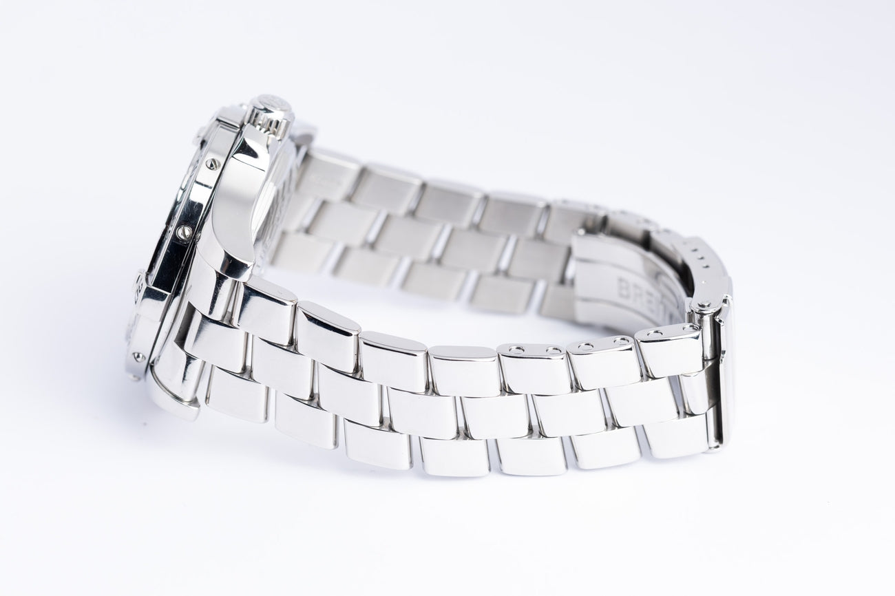 Breitling Superocean Automatik Herrenuhr 42mm A17360 - Detailansicht 5