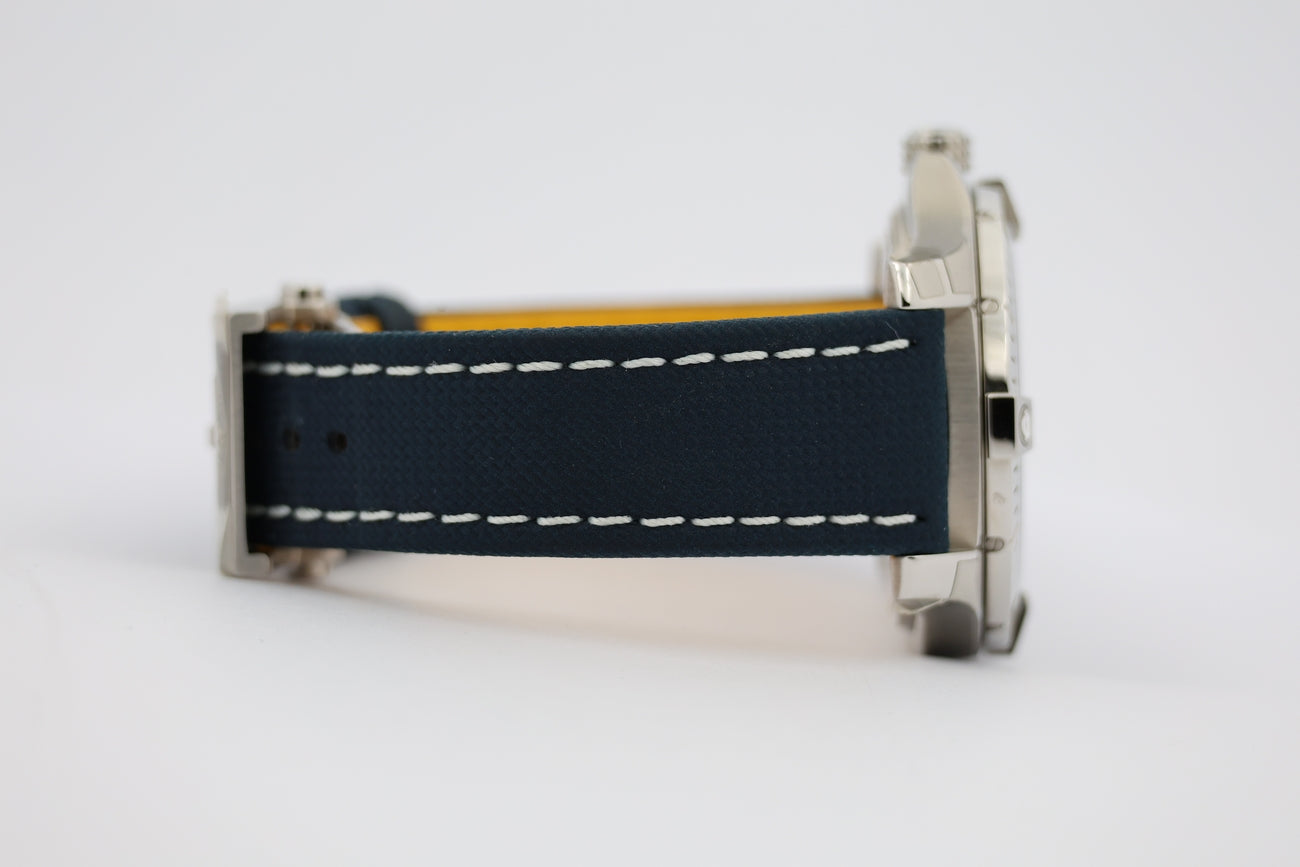 Breitling Avenger GMT 45mm Automatik A32395 - Detailansicht 4