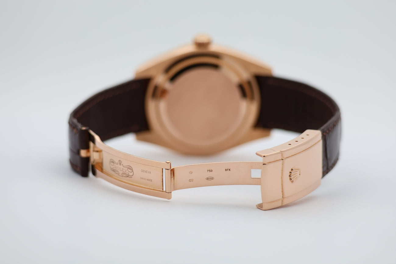 Rolex Sky-Dweller Rose Gold Chocolate Dial 42mm 326135 - Detailansicht 6