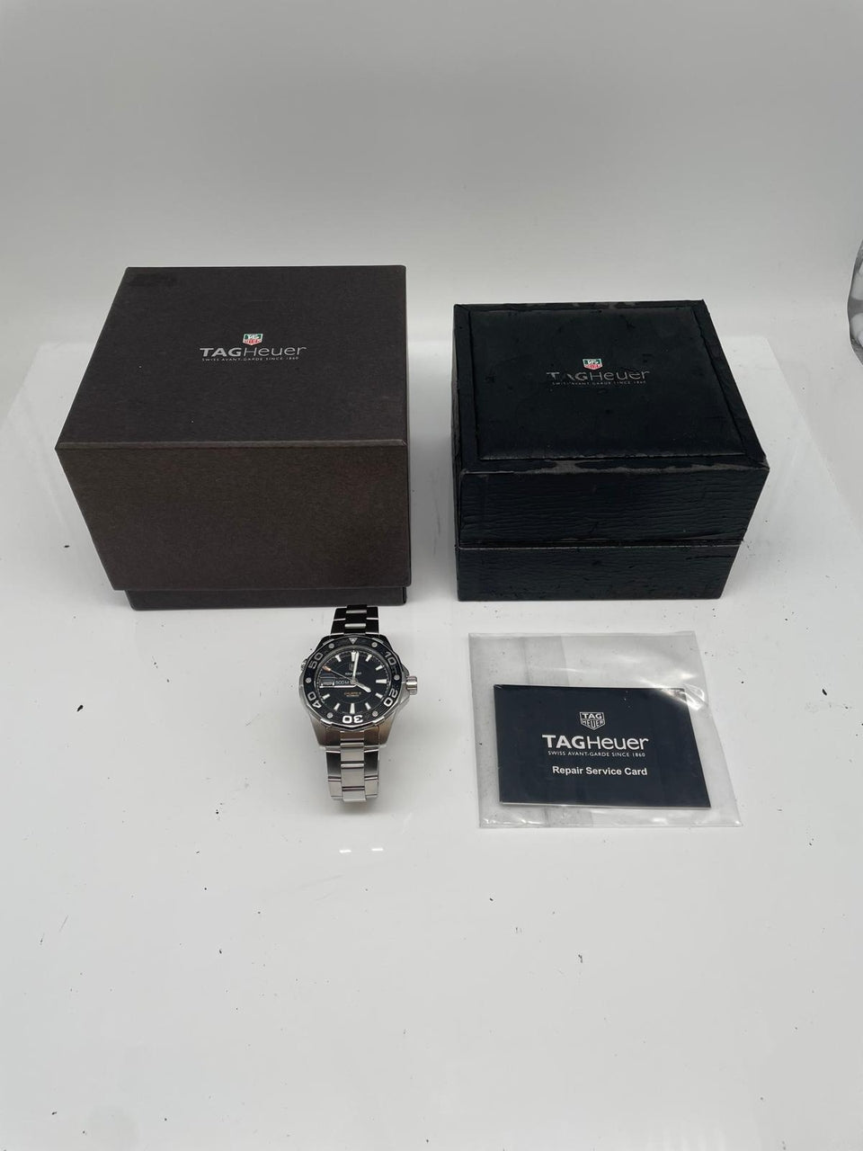 Tag Heuer Aquaracer 500M Automatik Herrenuhr WAJ2110.BA0870 - Papiere und oder Lieferumfang