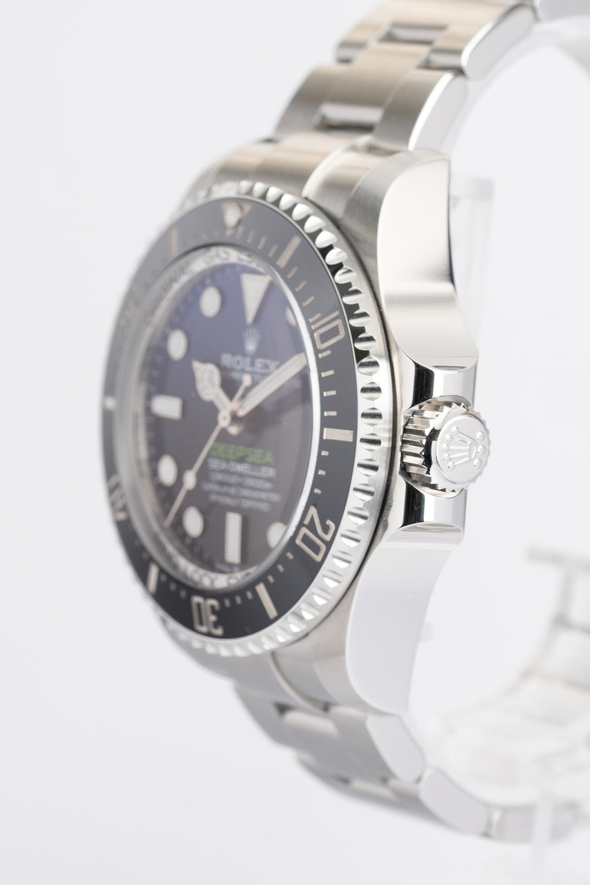 Rolex Sea-Dweller Deepsea 44mm "James Cameron" Automatik 136660 - Detailansicht 2