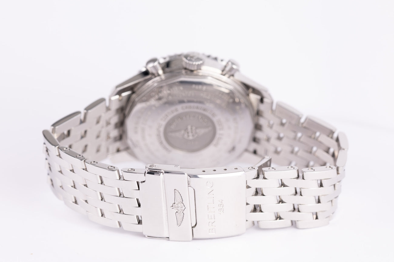 Breitling Navitimer World GMT 46mm Automatik Herrenuhr A24322 - Detailansicht 7