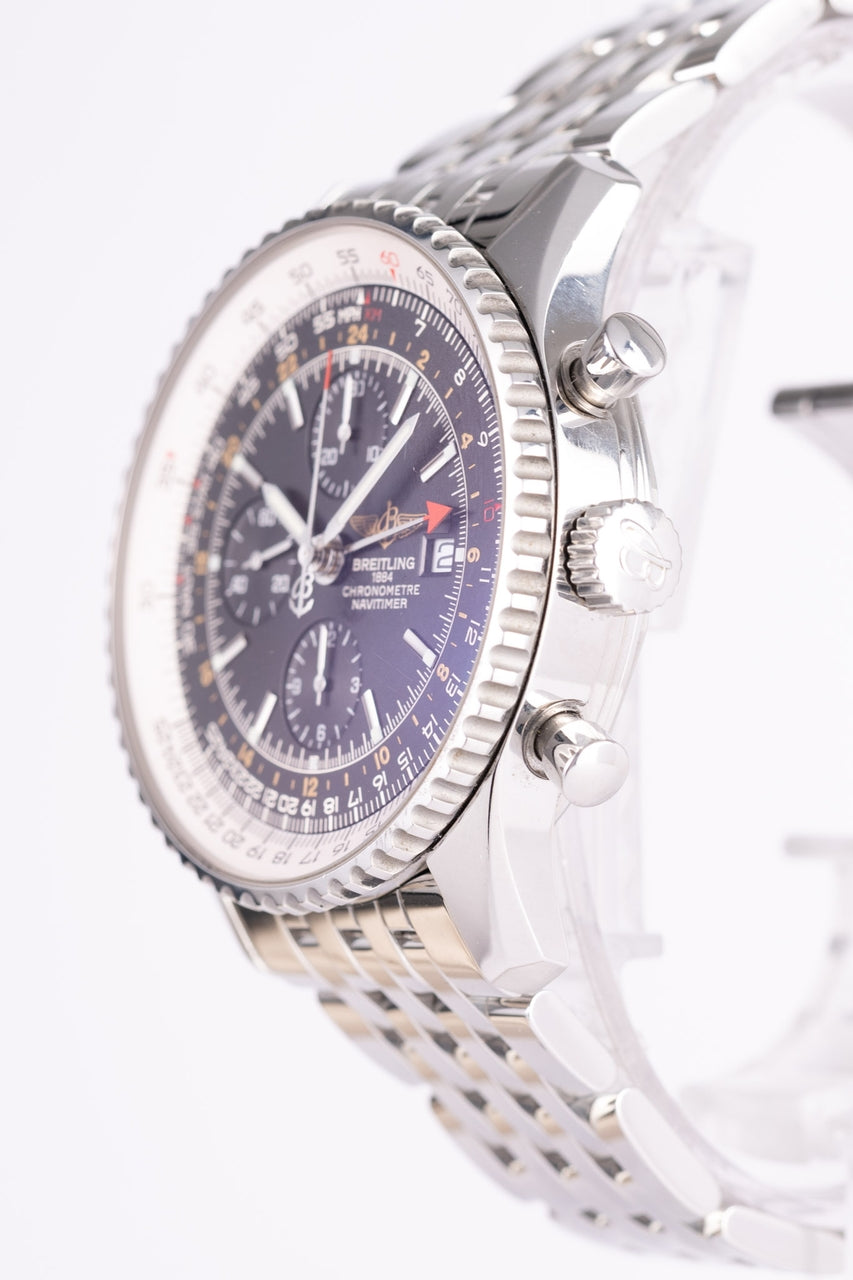 Breitling Navitimer World GMT 46mm Automatik Herrenuhr A24322 - Detailansicht 2