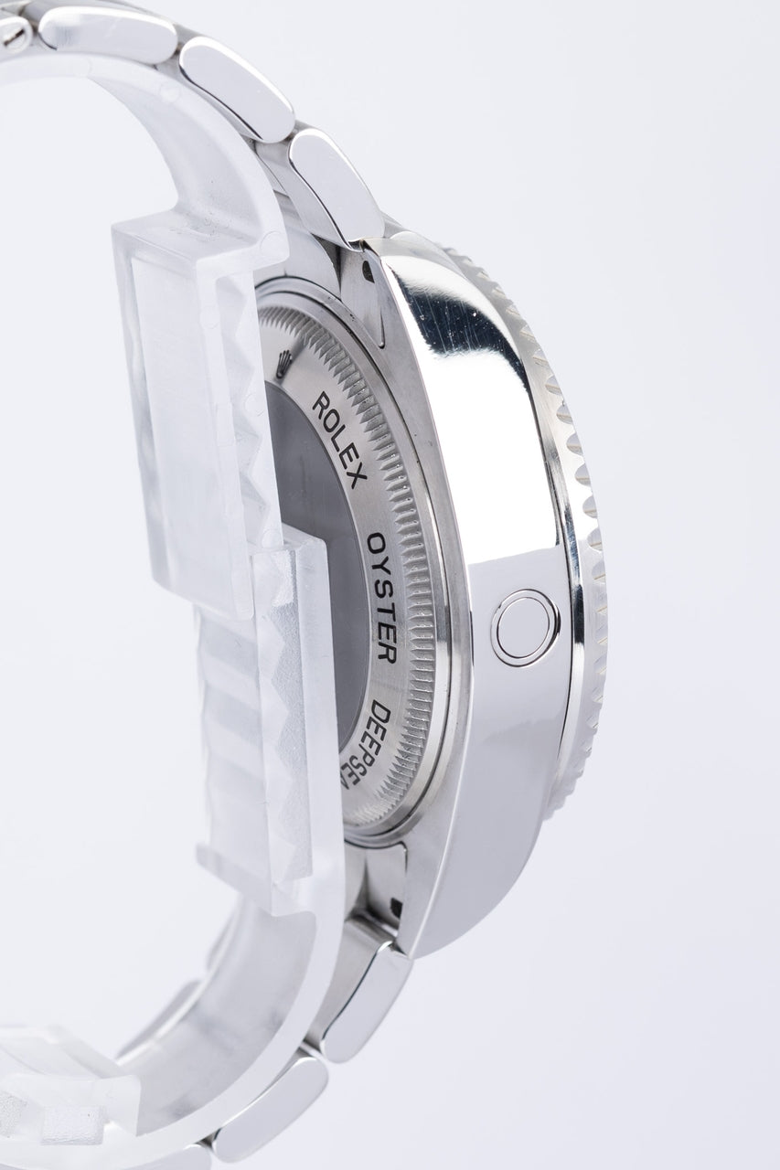 Rolex Sea-Dweller Deepsea 44mm Automatik Herrenuhr 116660 - Detailansicht 4