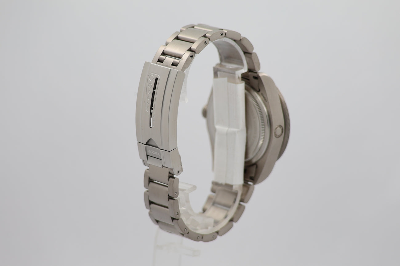 Tudor Pelagos Automatik Herrenuhr 42mm 25600TN - Detailansicht 1