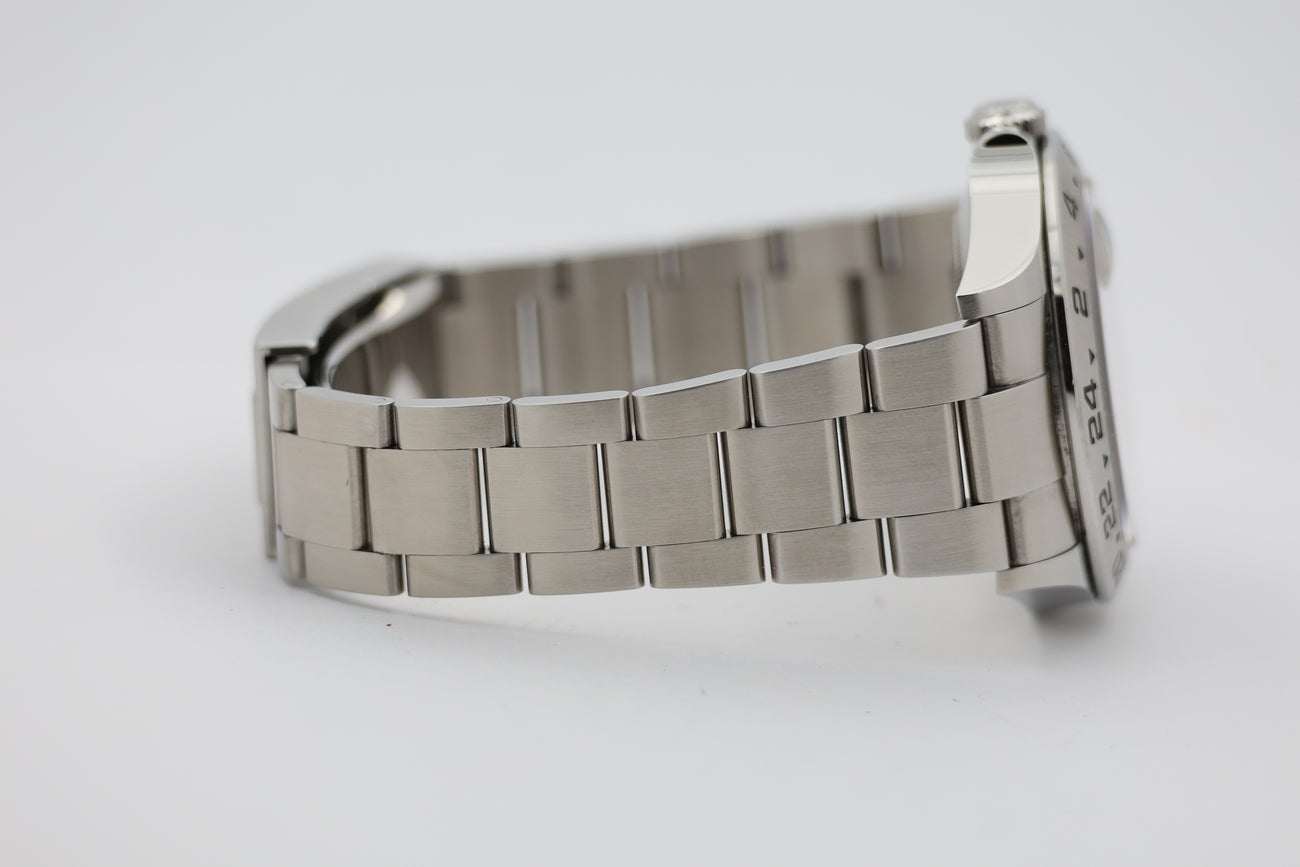 Rolex Explorer II Automatik Herrenuhr Stahl 42mm 226570 - Detailansicht 4