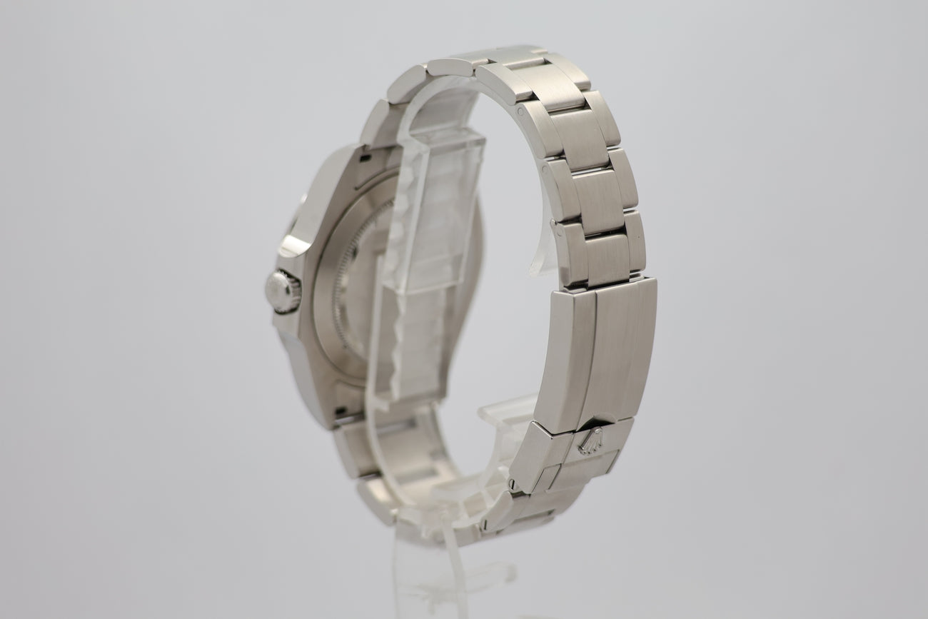 Rolex Explorer II Automatik Herrenuhr Stahl 42mm 226570 - Detailansicht 2