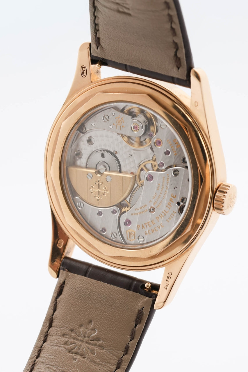 Patek Philippe Calatrava 18K Roségold 37mm Automatik 6000R-001 - Detailansicht 10